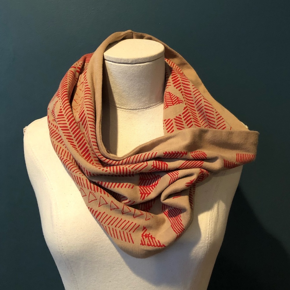 📦SOLD📦 Boho cowl scarf